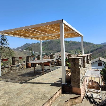 Monolocale per coppia Appartamento Carrodano Inferiore Esterno foto