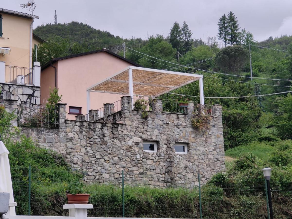 Monolocale per coppia Appartamento Carrodano Inferiore Esterno foto